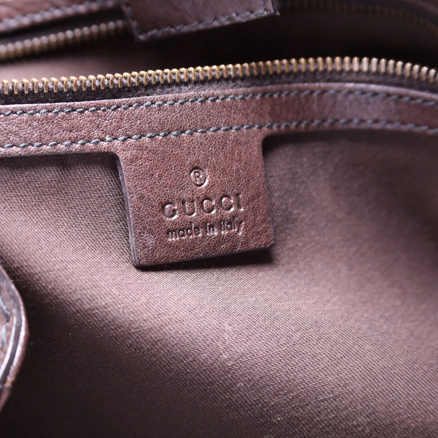 203546 GG Canvas Jockey Medium Tote