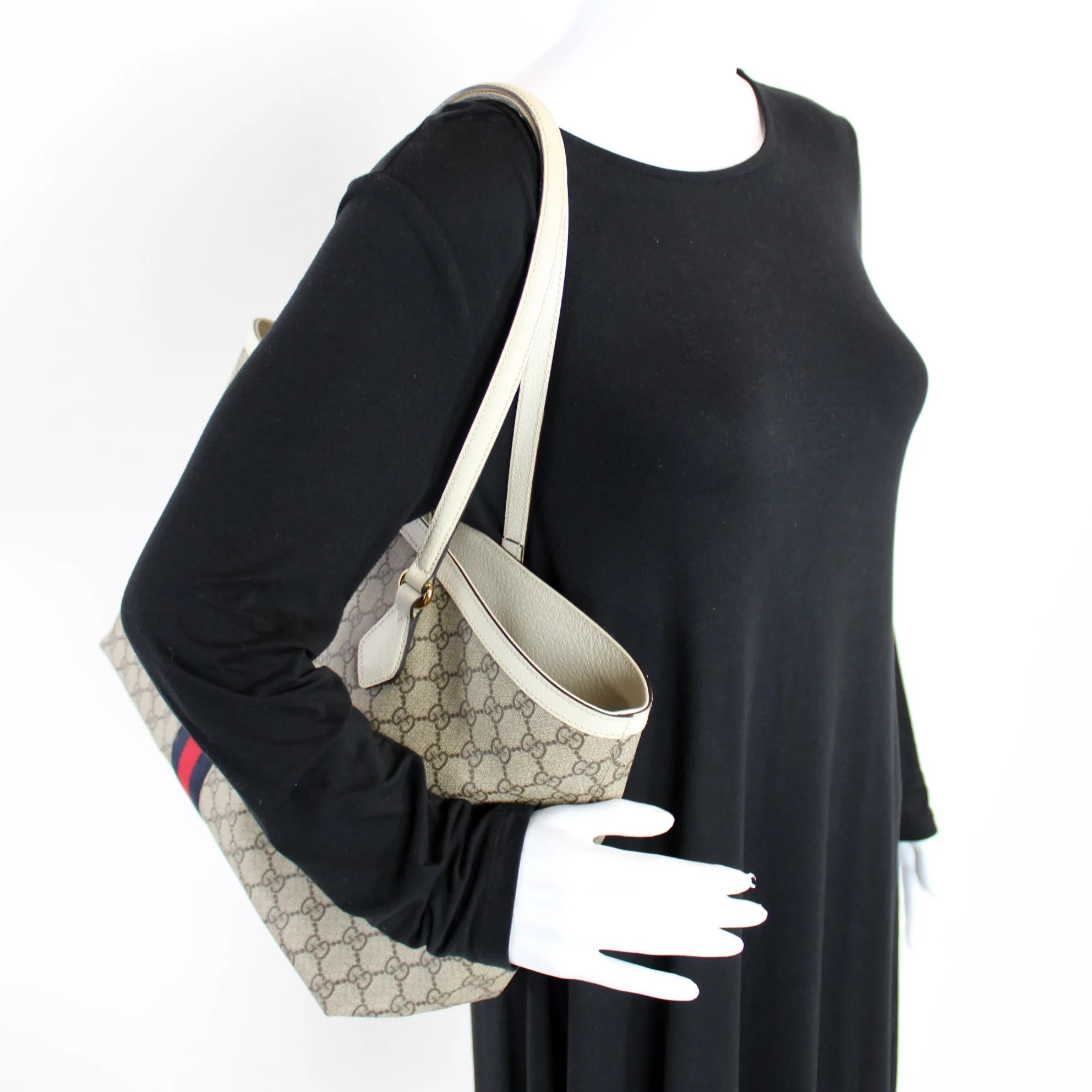 631685 Ophidia Medium Tote