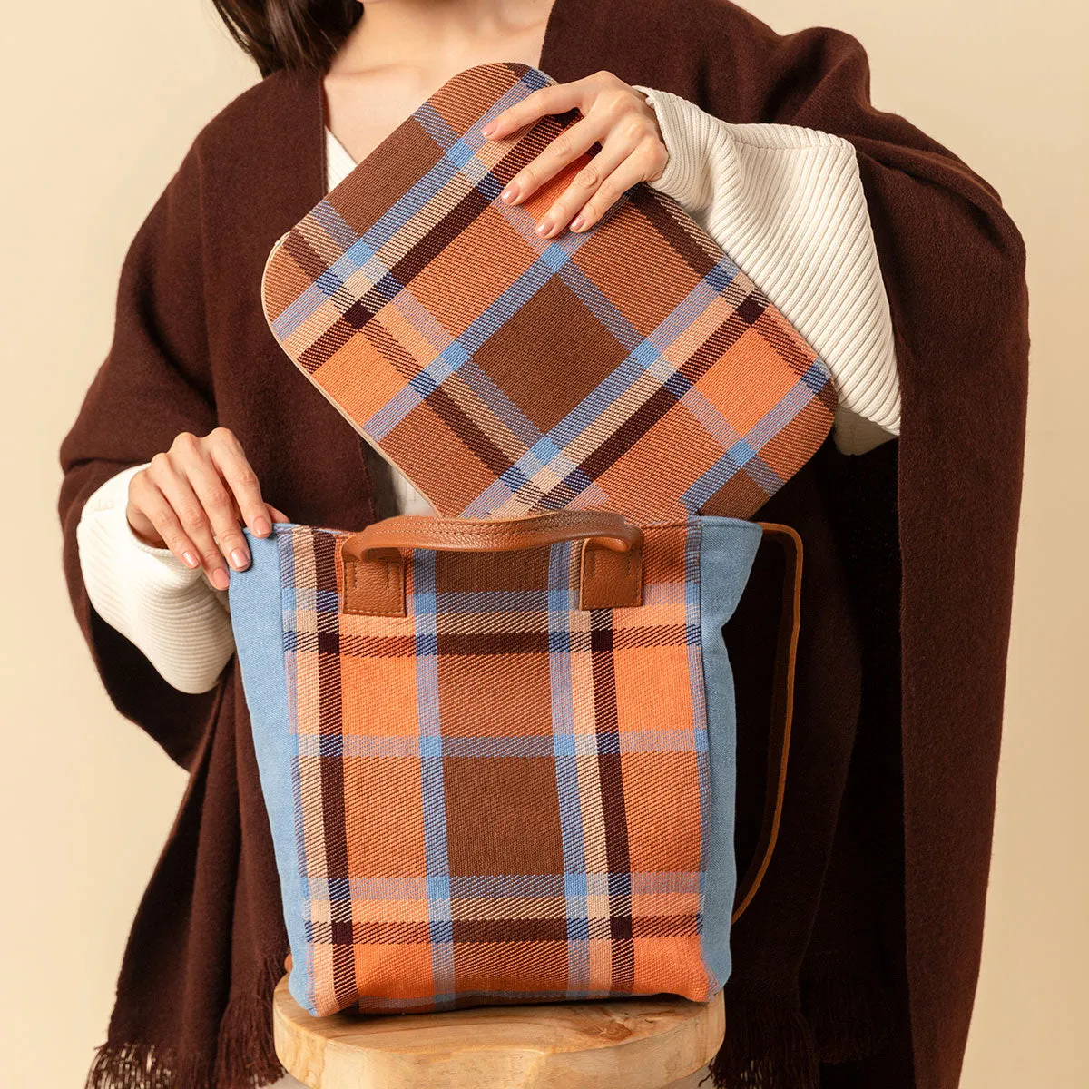 Ana Tote-to-Crossbody