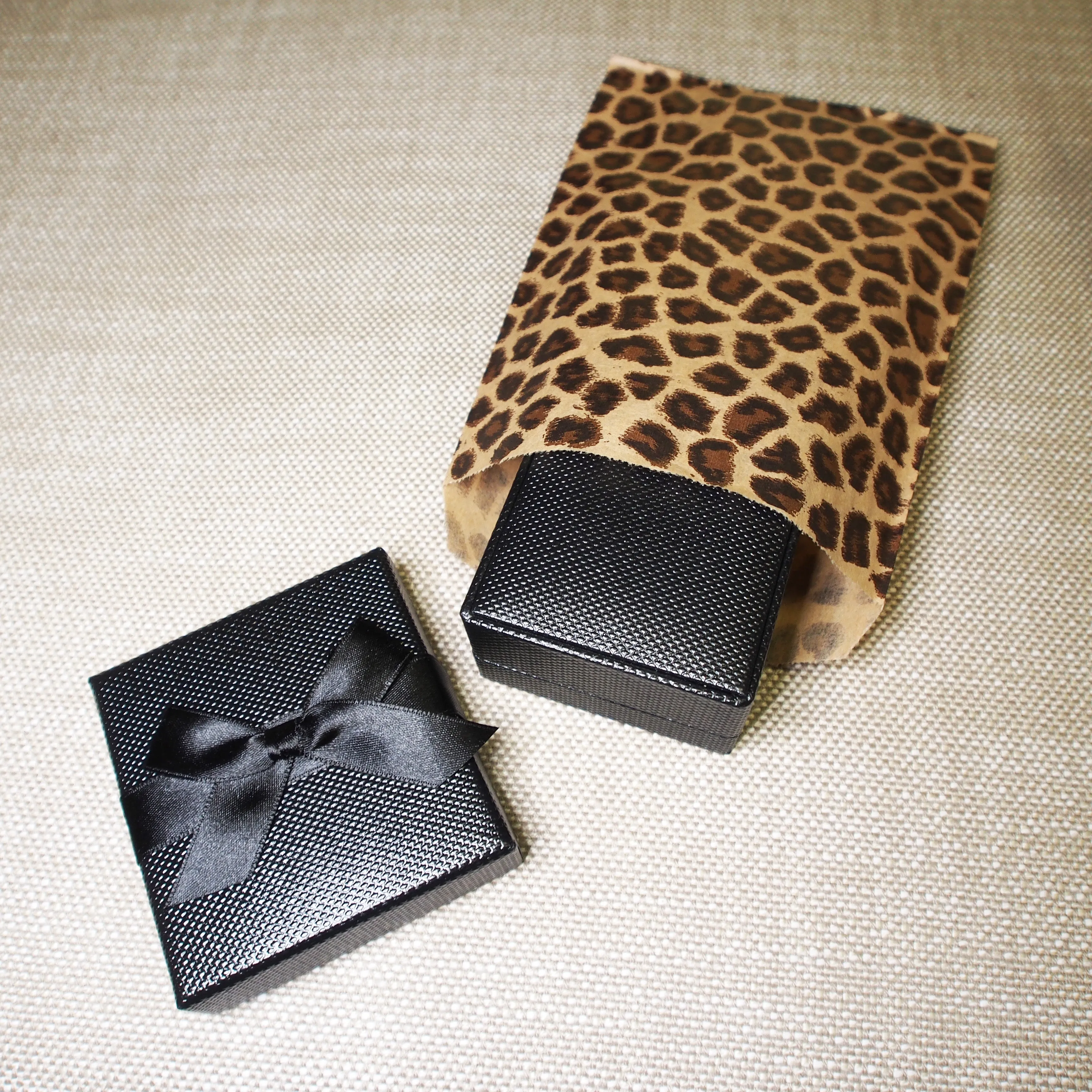 Animal Pattern Flat Paper Bags -100Bags/Pack - multiple colors & sizes available