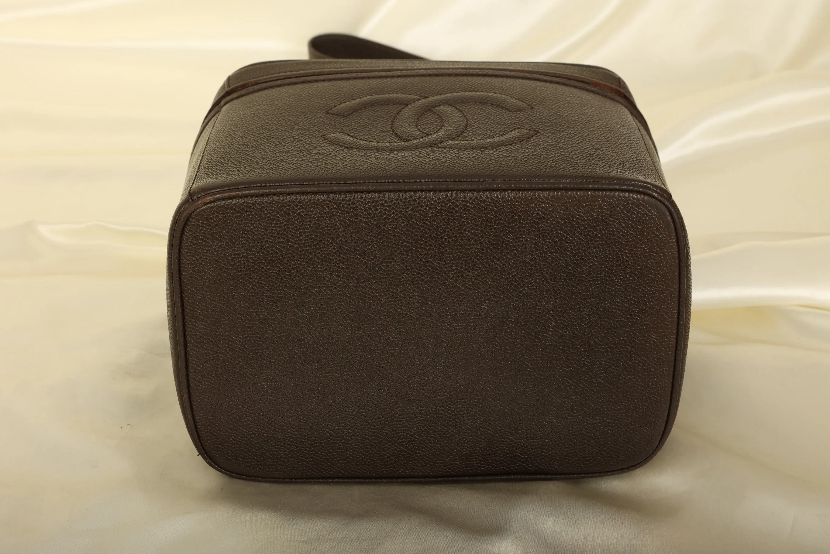Chanel 1997 Caviar Vanity Case