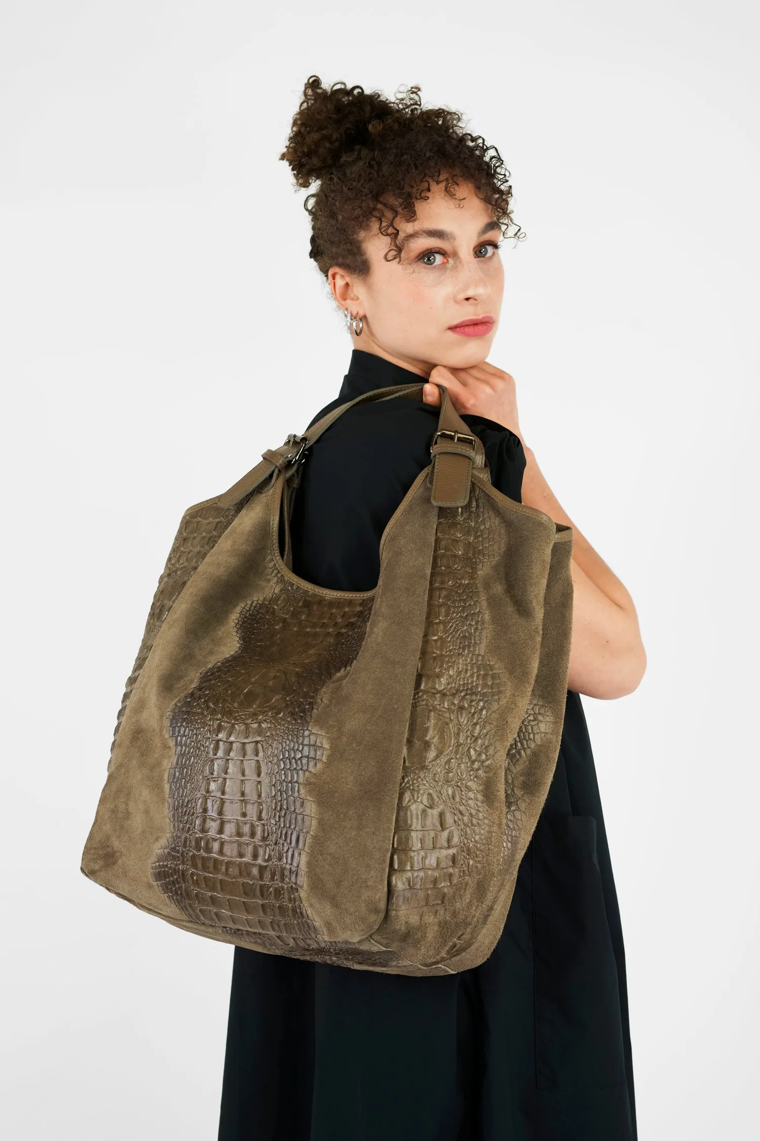 Ledershopper DANA mit Krokoprägung