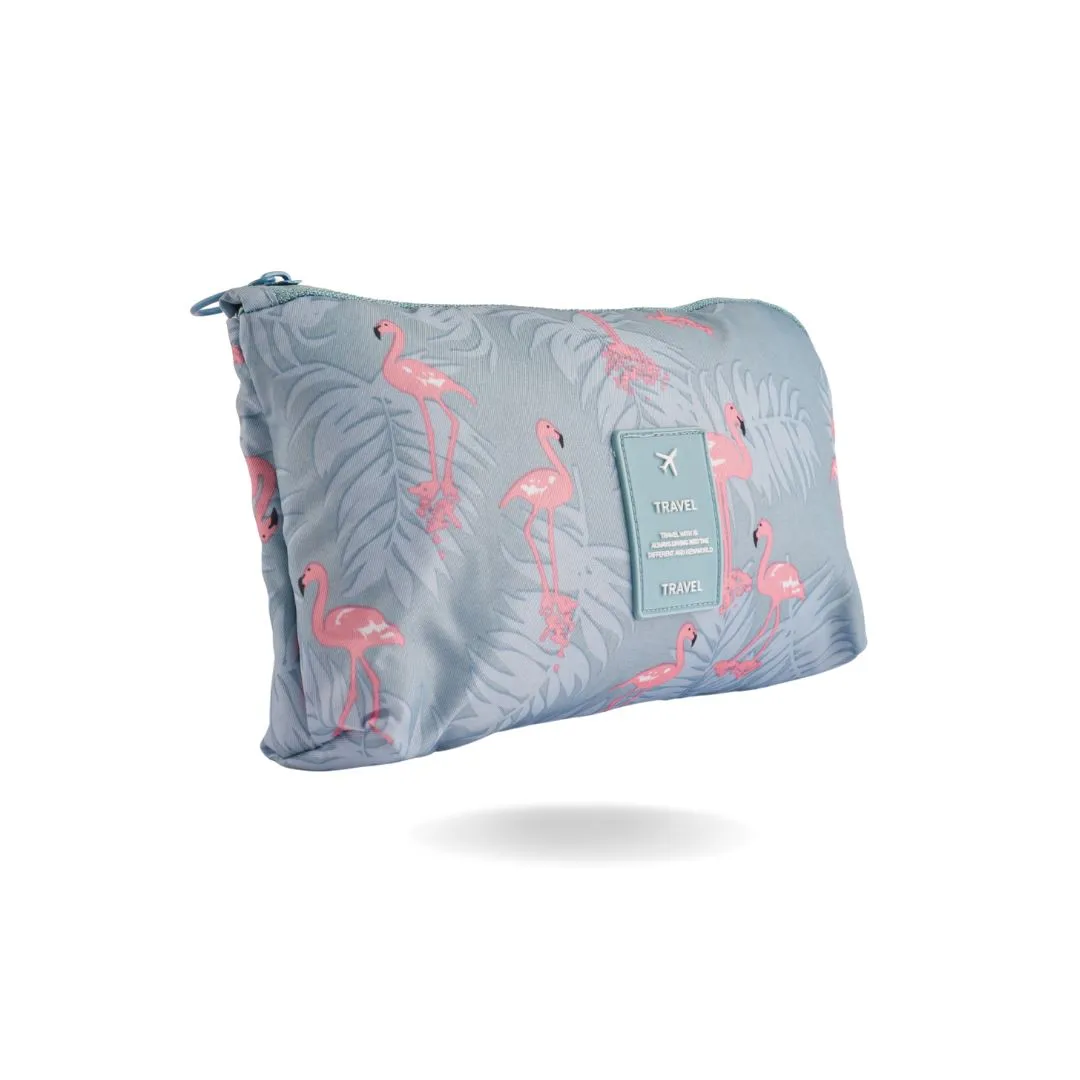 TRAVEL-READY COSMETIC POUCH