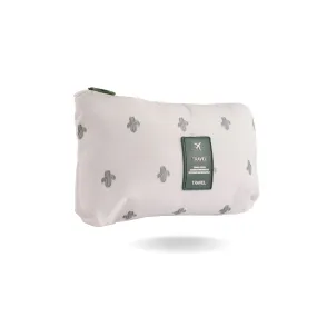 TRAVEL-READY COSMETIC POUCH